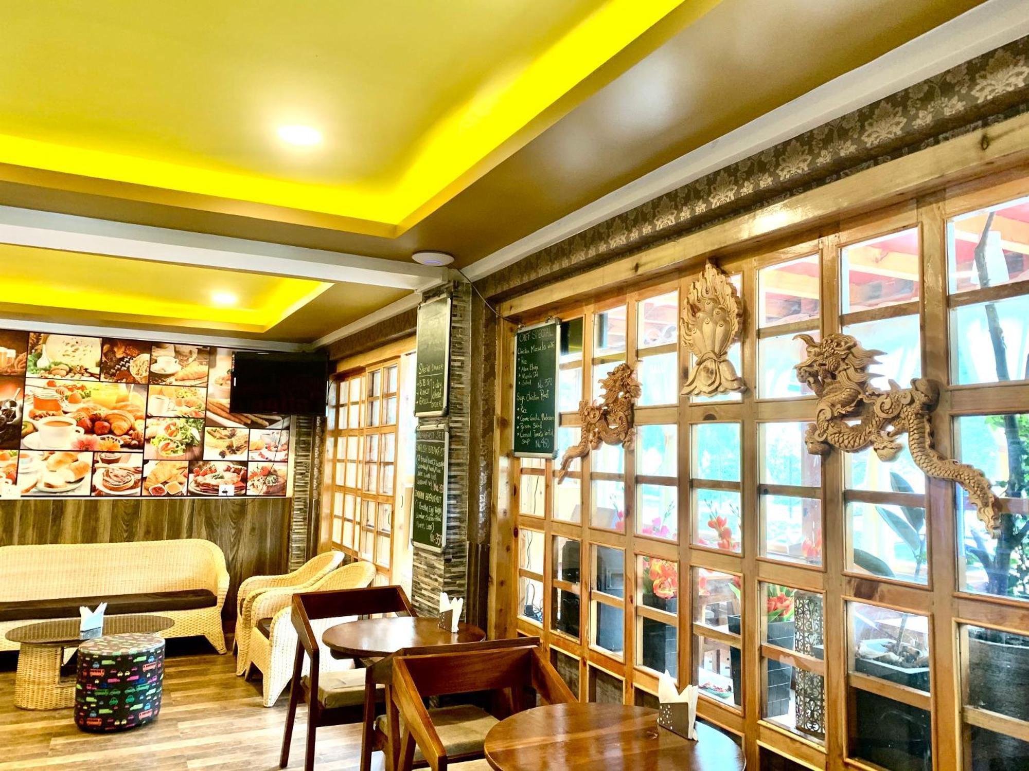 Silver Cloud Hotel Паро Екстериор снимка